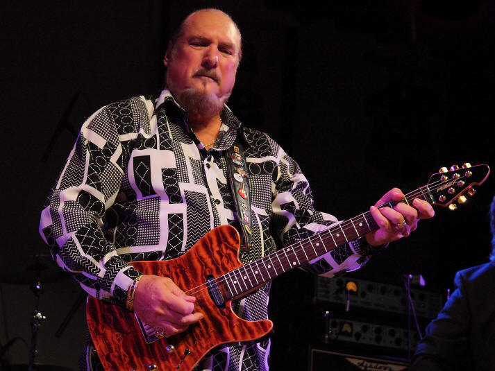 Steve Cropper  Copyright 2008 Alan White. All Rights Reserved.