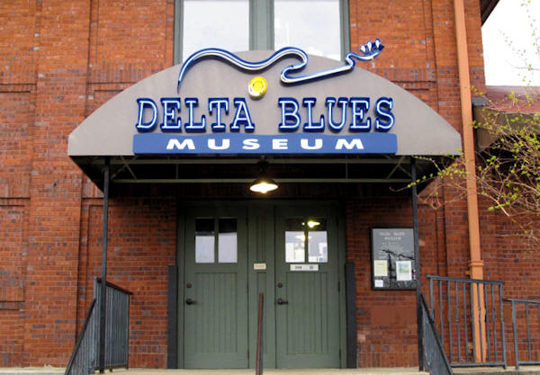 Mississippi Delta Blues: American Cornerstone : NPR